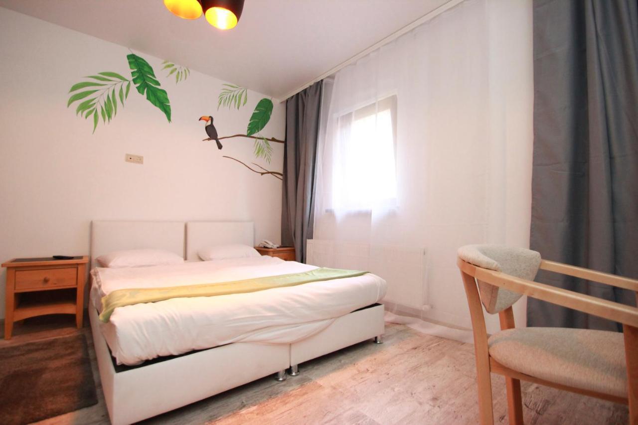 Garden Eco Design Hotel オデッサ エクステリア 写真